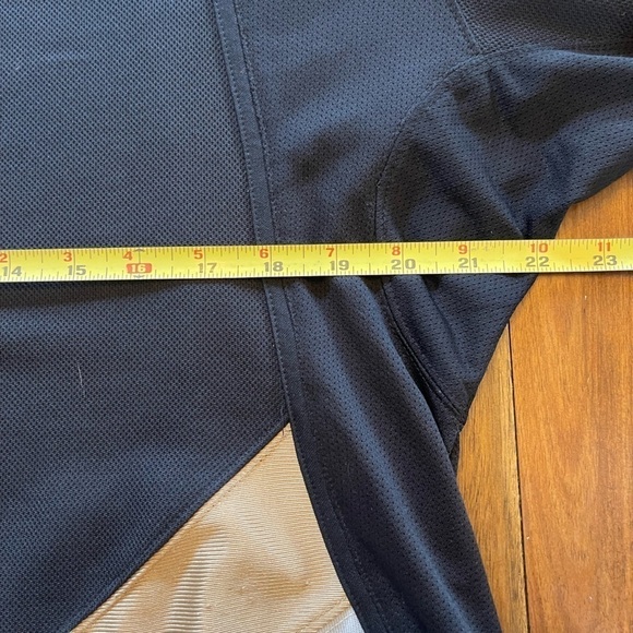 Reebok hockey jersey - Picture 5 of 6